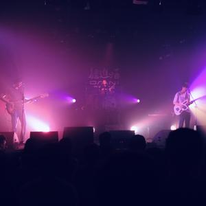 欧美老头插逼使劲怼
